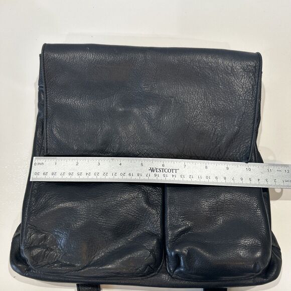 Vintage Nine West Black Leather Messenger Bag Flap Crossbody Purse - Picture 12 of 13